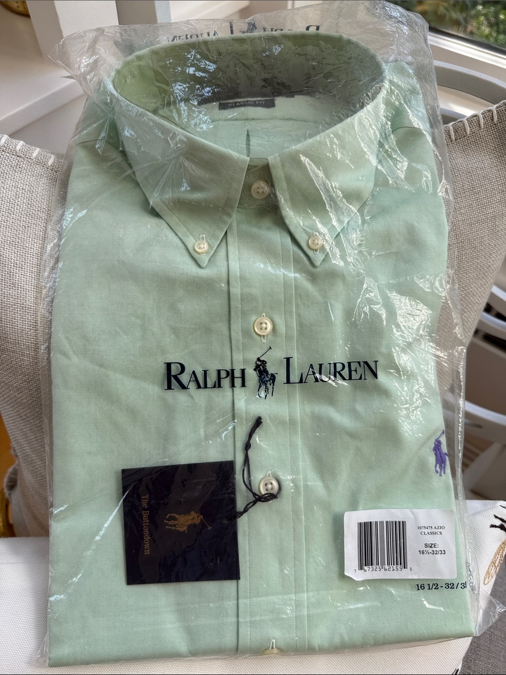 Ralph Lauren classic fit men’s 16 1/2 x 32/33 long sleeve shirt